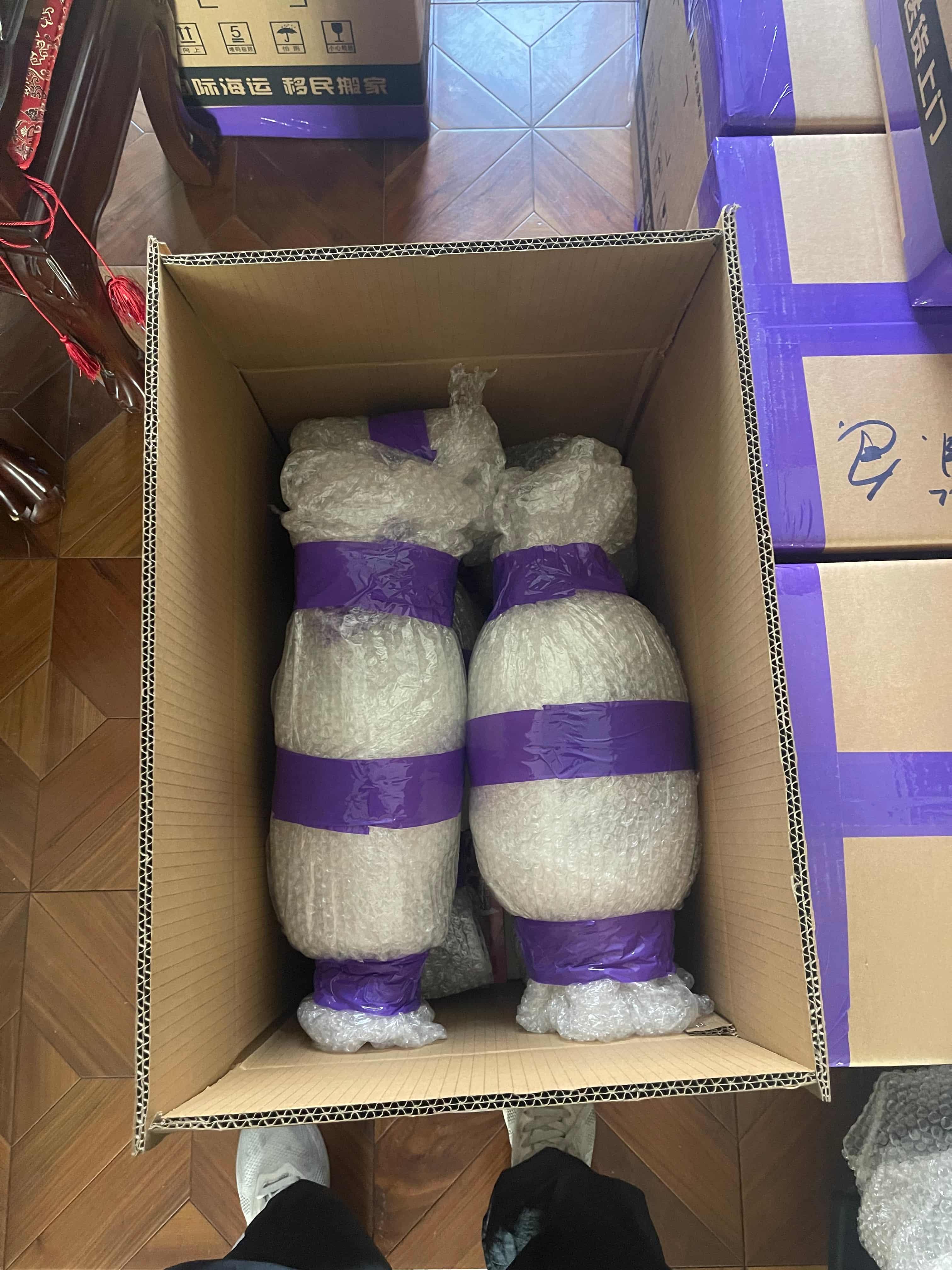 ：批量工程物流_佛山至迪拜，500 套酒店家具的 “准时交付”